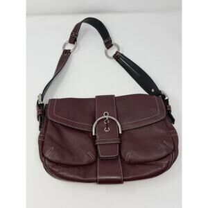 Vintage COACH #3653 Burgundy Leather Soho Flap Buckle Pocket Purse Bag Y2K